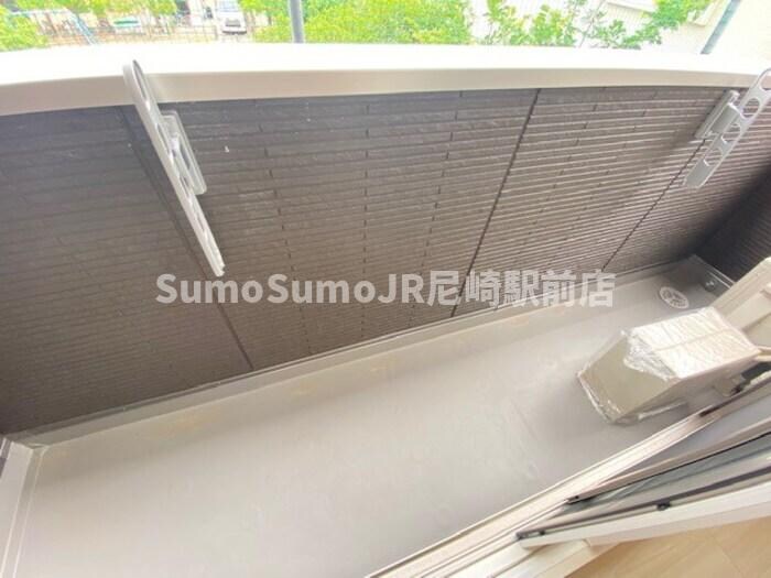 物件内観写真13　(バルコニー付きです)