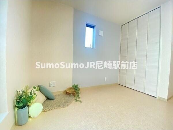 物件内観写真26　(個人の部屋や寝室として使える洋室です)