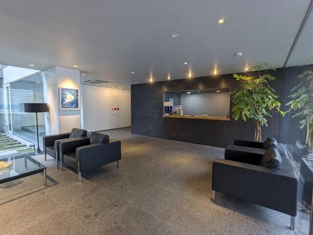 物件外観写真2　( )