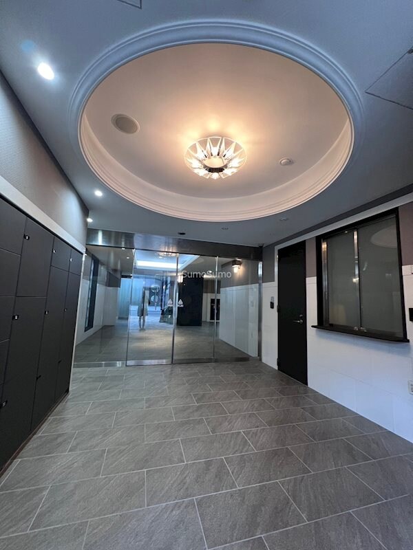 物件外観写真4　(毎日通るエントランスはこのようになっています)