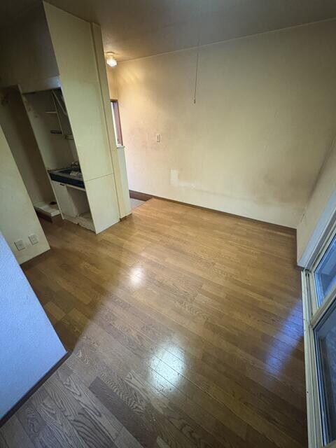 物件内観写真8　( )