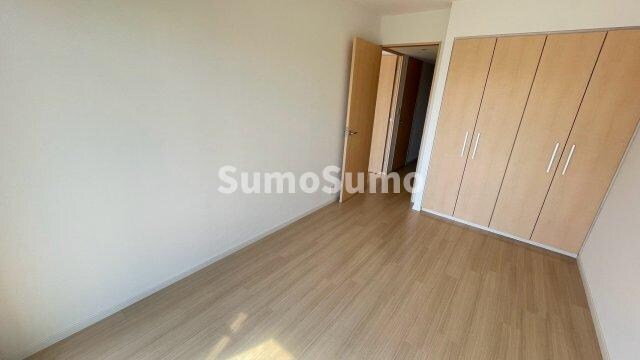 物件内観写真6　(明るい室内です)