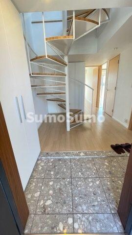 物件内観写真21　(落ち着いた玄関です)