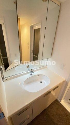 物件内観写真24　(忙しい朝には欠かせない洗面所です)