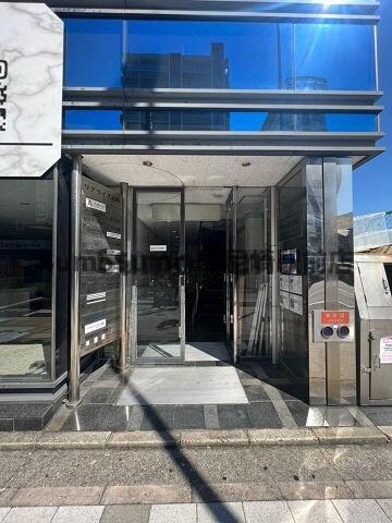 物件外観写真4　(建物の内部です)