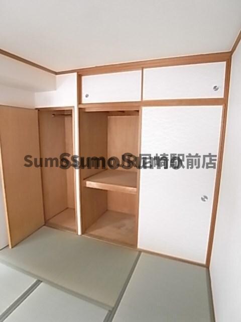 物件内観写真16　(専用の収納スペースです)