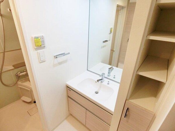 洗面・脱衣所( )