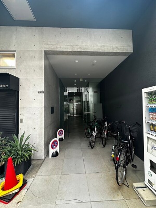 エントランス(建物の内部です)