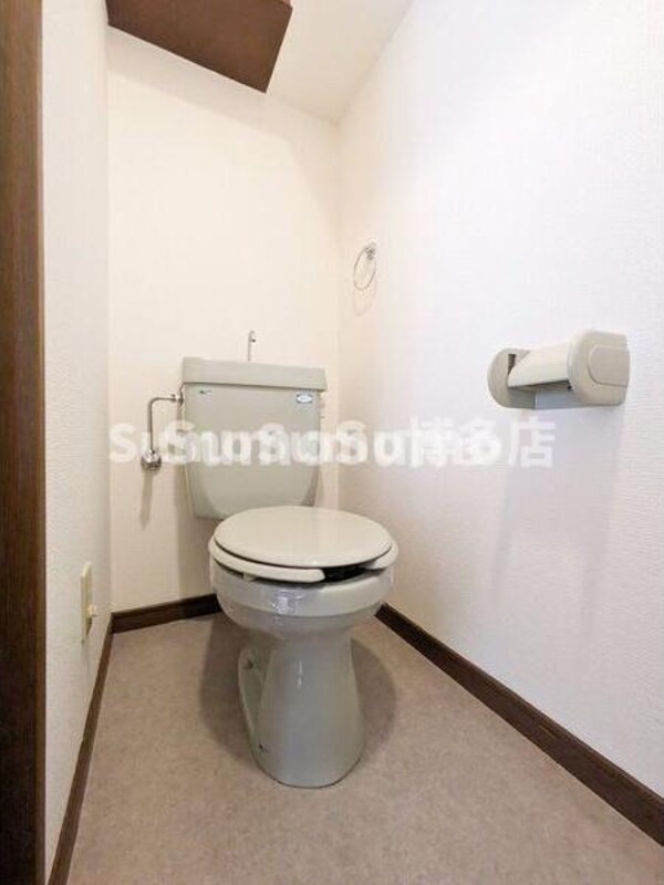 トイレ(ゆったりとした空間のトイレです)