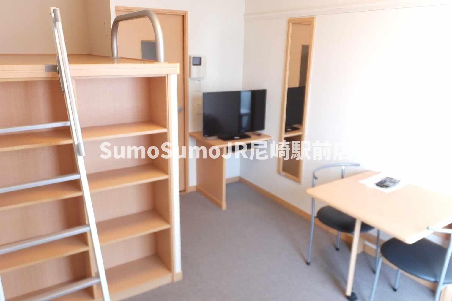 物件内観写真2　(居間です)