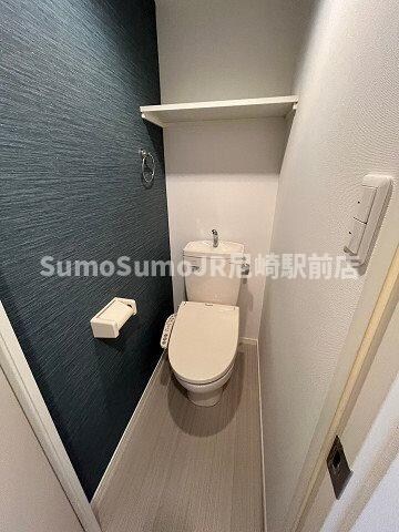 物件内観写真9　(コンパクトで使いやすいトイレです)