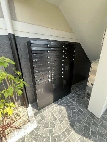 物件外観写真2　( )