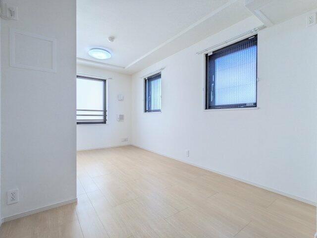 物件内観写真4　( )