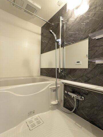 物件内観写真12　( )