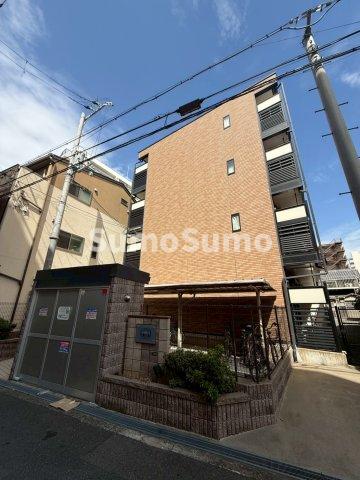 レオネクスト⽇新⼤阪