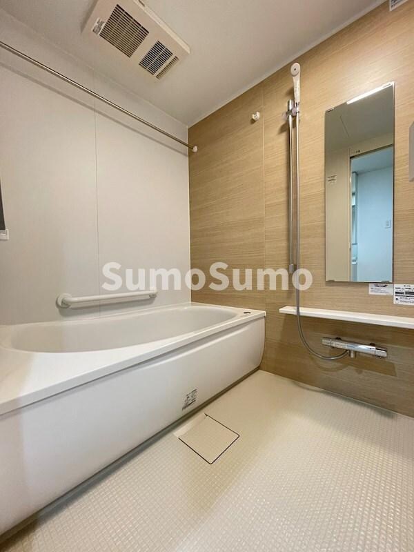 物件内観写真7　(落ち着いた空間のお風呂です)