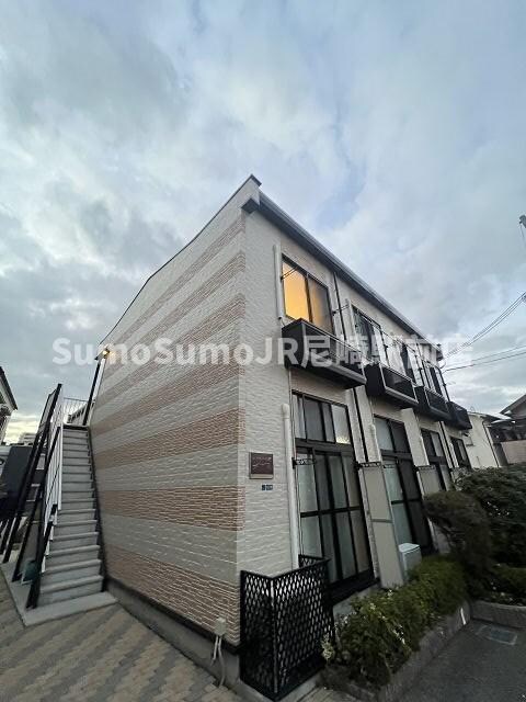 物件外観写真1　(外観です)