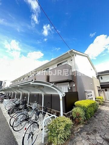 物件外観写真2　(おしゃれな外観です)