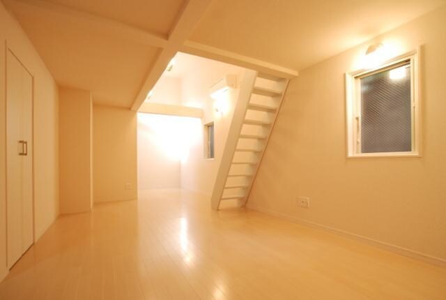 物件内観写真6　( )