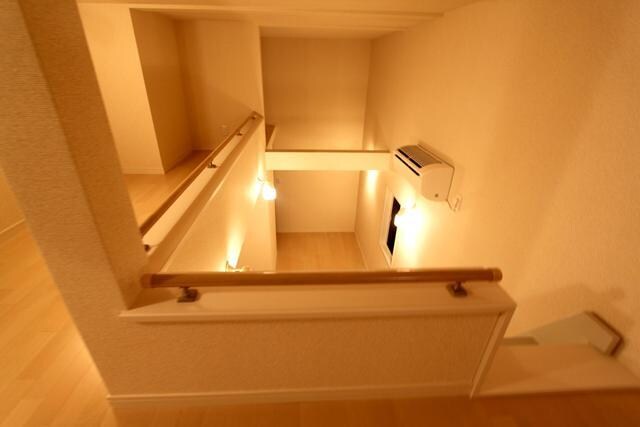 物件内観写真11　( )