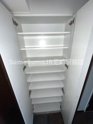 物件内観写真21　(収納があります)