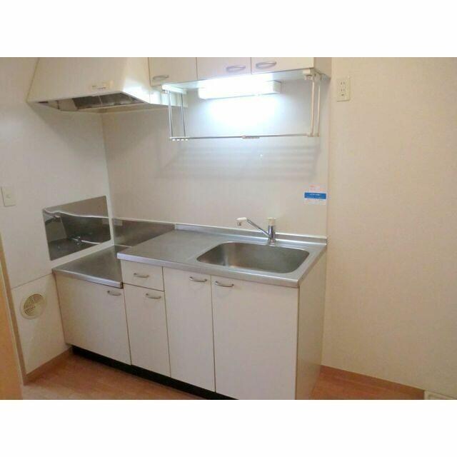 物件内観写真4　(※リフォーム前の写真です )