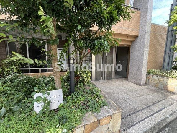 エントランス(建物の内部です)