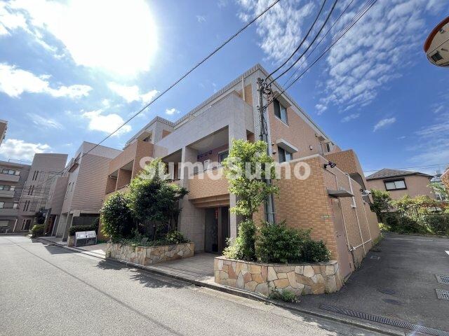 物件外観写真4　(きれいな外観です)