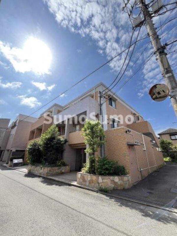 外観(外観は落ち着いています)