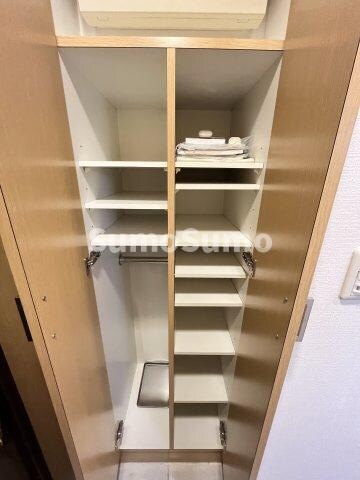 物件内観写真24　(収納豊富です)