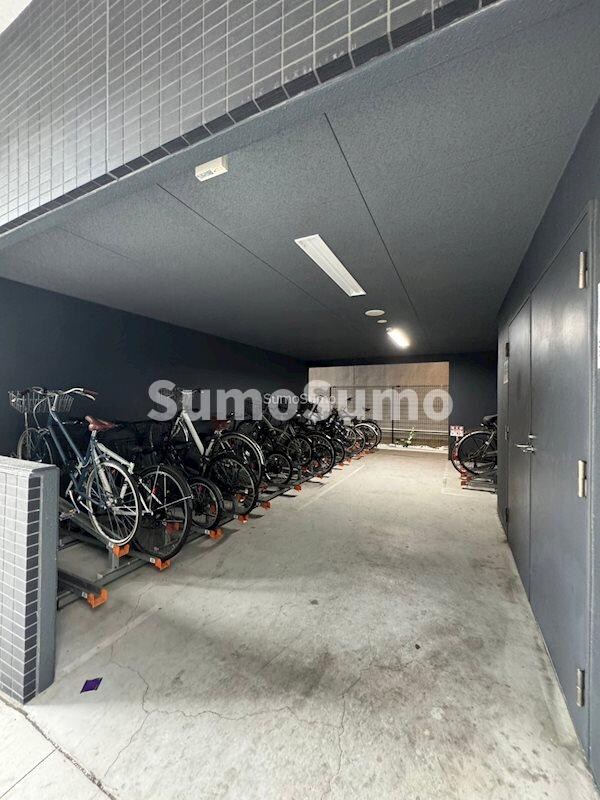 物件外観写真4　(カースペースがあります)