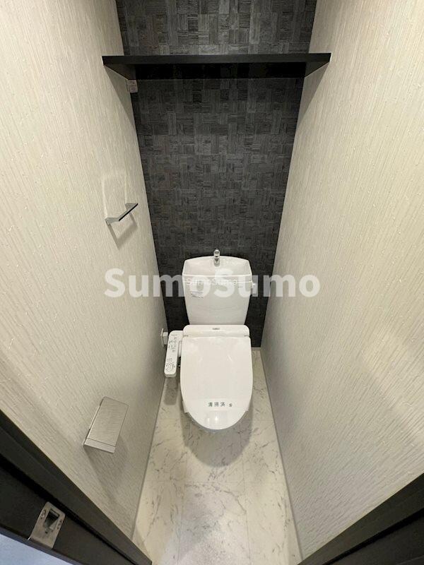 トイレ(コンパクトで使いやすいトイレです)