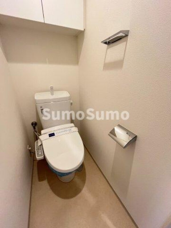 トイレ(シンプルで使いやすいトイレです)