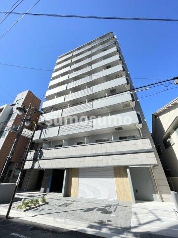 物件外観写真1　(落ち着いた雰囲気の外観です)