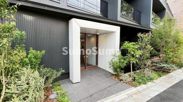 エントランス(建物の内部です)