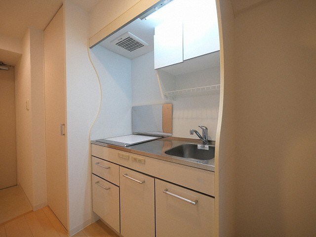 物件内観写真6　(お料理しやすいキッチンです)