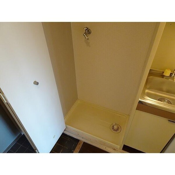 建物設備(洗濯機置き場 )