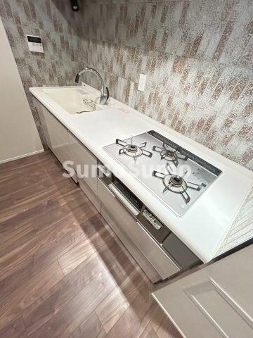 物件内観写真14　(コンパクトなキッチンで掃除もラクラク)