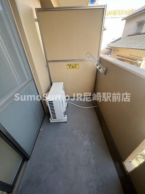 物件内観写真10　(バルコニーがあります)