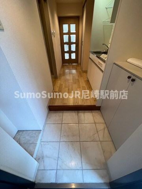 玄関(玄関です)