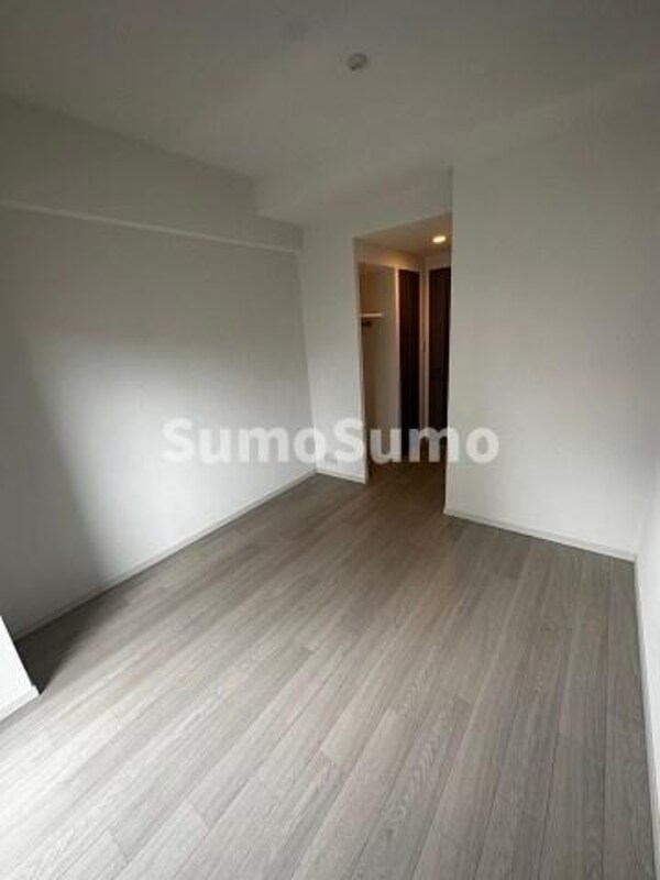 居室(使いやすいリビングです)