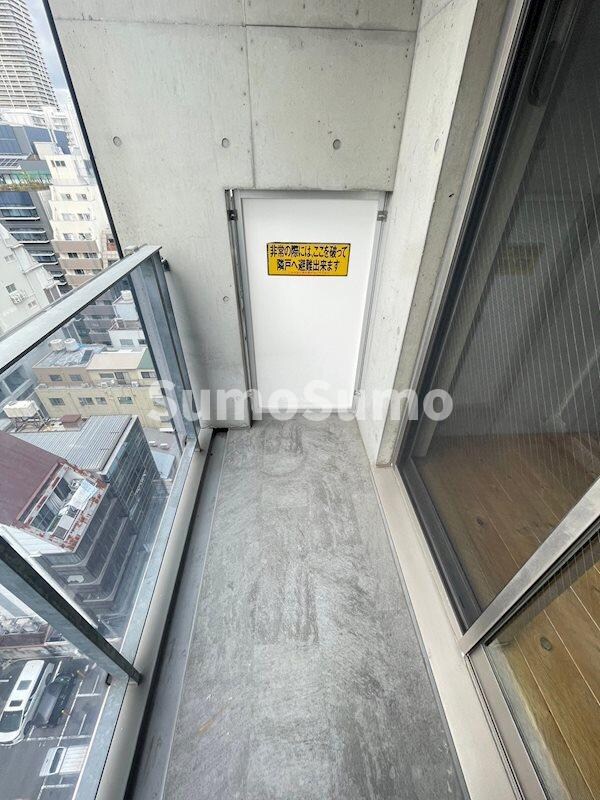 物件内観写真11　(陽当たり良好なバルコニーです)