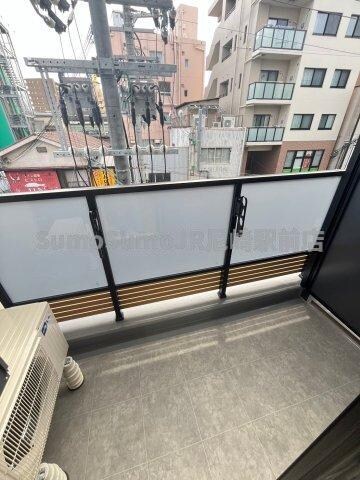 物件内観写真6　(バルコニー付きです)