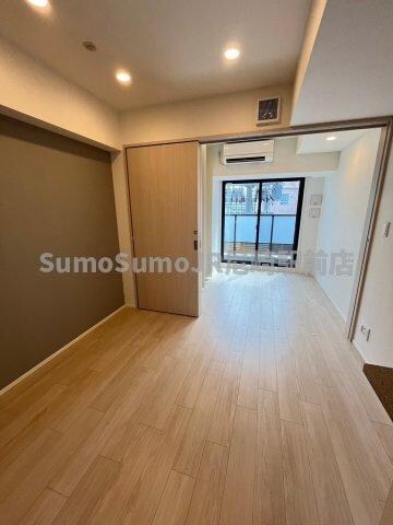 物件内観写真12　(リビングです)