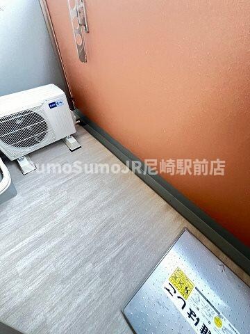 物件内観写真11　(お洗濯にも便利なバルコニー付き)