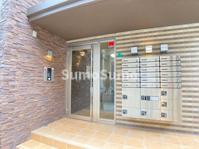 物件外観写真3　(毎日通るロビーはこのようになっています)