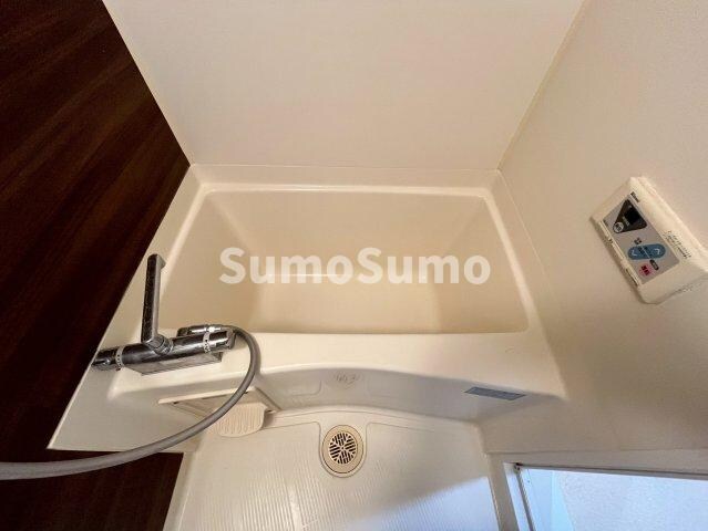 物件内観写真16　(きれいなお風呂です)