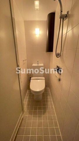 物件内観写真12　(シンプルで使いやすいトイレです)