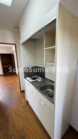 物件内観写真9　(キッチンでお料理をお楽しみください)