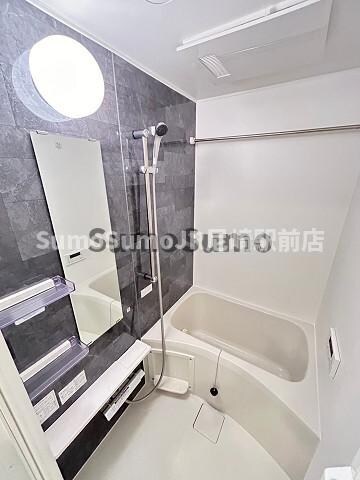 物件内観写真14　(落ち着いた空間のお風呂です)